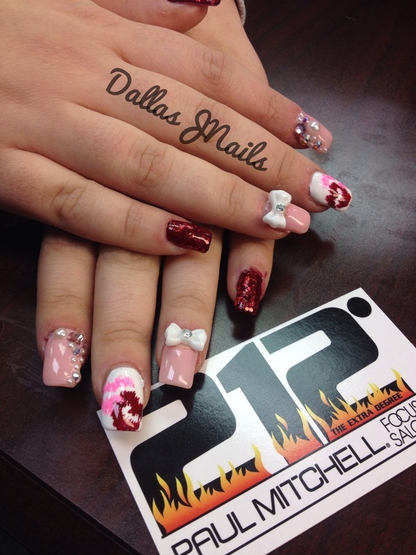 Xoxo nail art by Dallas Nailpolis Museum of Nail Art